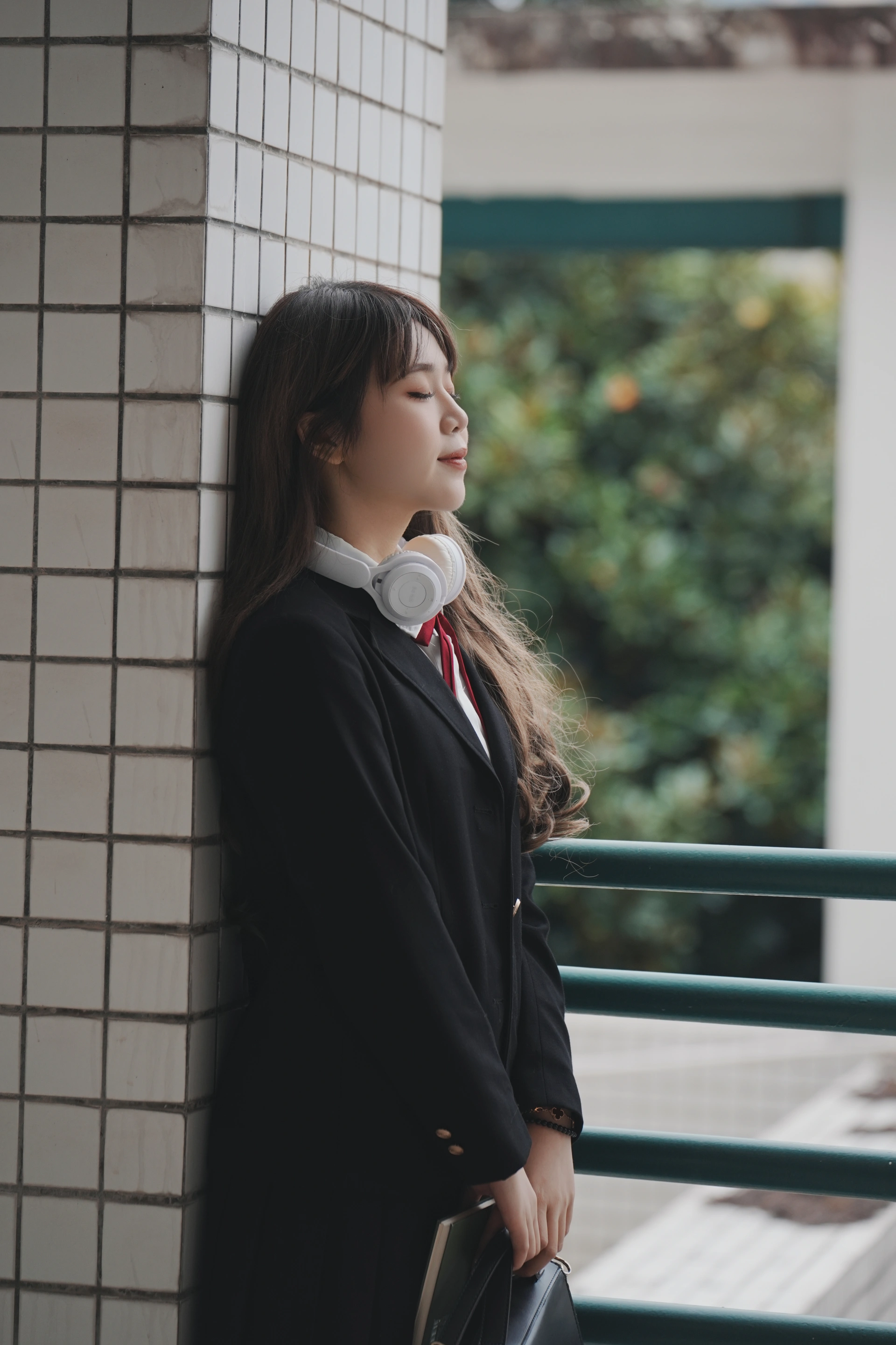 [YITUYU艺图语]2023.12.25 消失的下雨天 泡芙小方 2