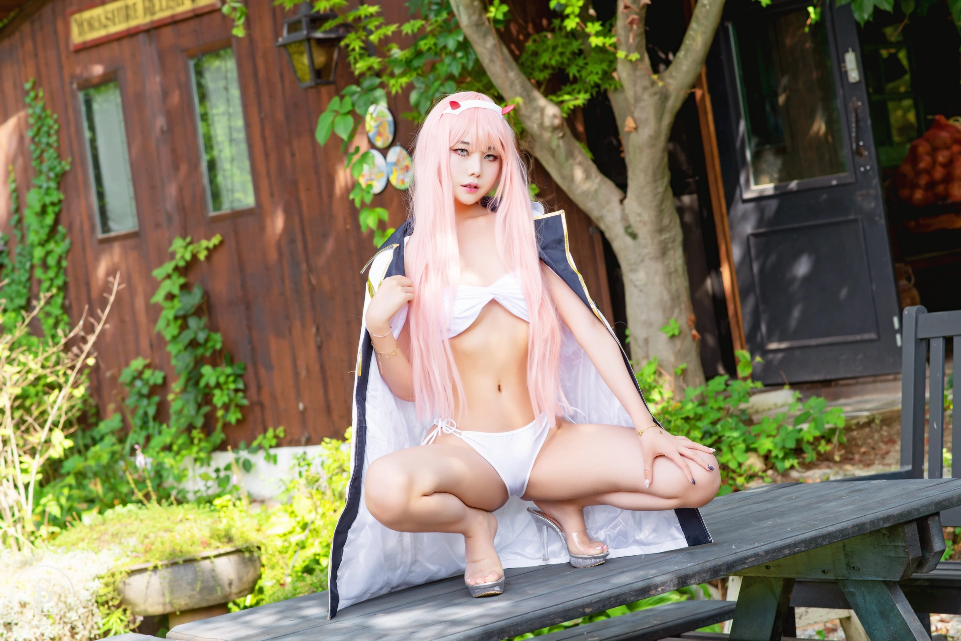117.SAINT Photolife –  Yuna - No.10 Zero Two 1