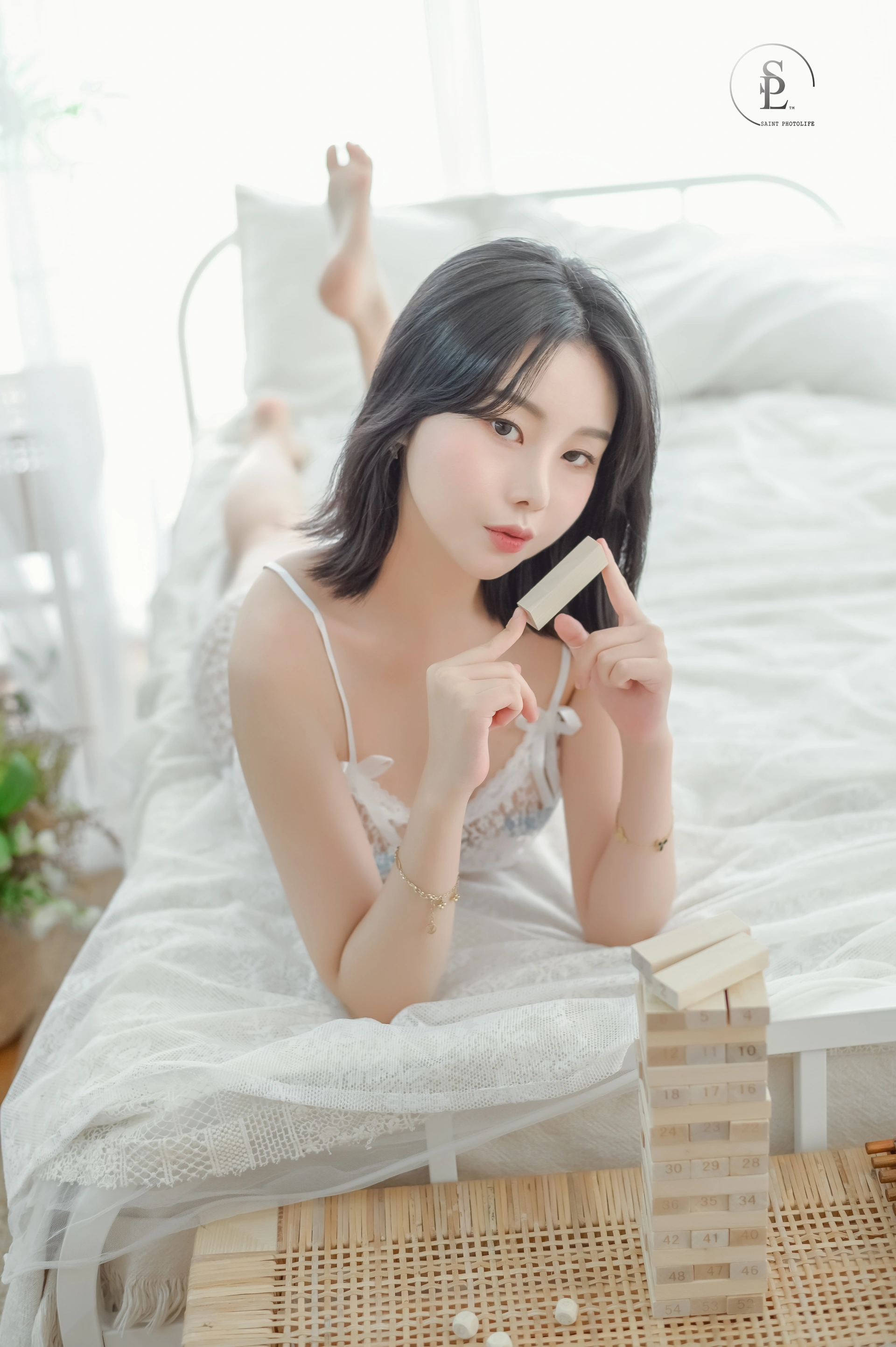 127.SAINT Photolife – Yuna - No.32 Jenga 1